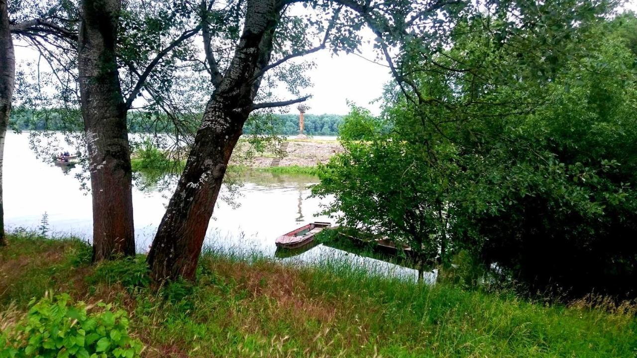 Tassi Halaszcsarda-Karasz Haz Exterior photo